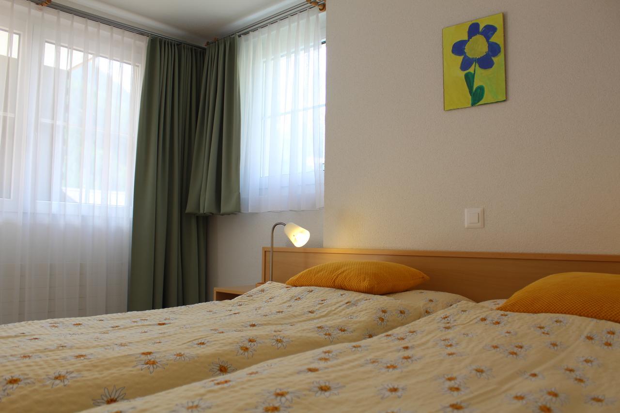 Ferienwohnung Haus Mondelli Saas-Almagell Exterior foto